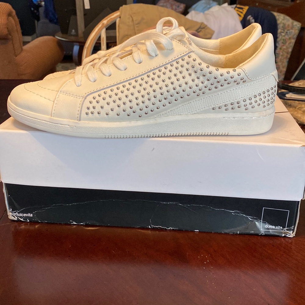 Dolce Vita fashion sneakers, Nino Studded